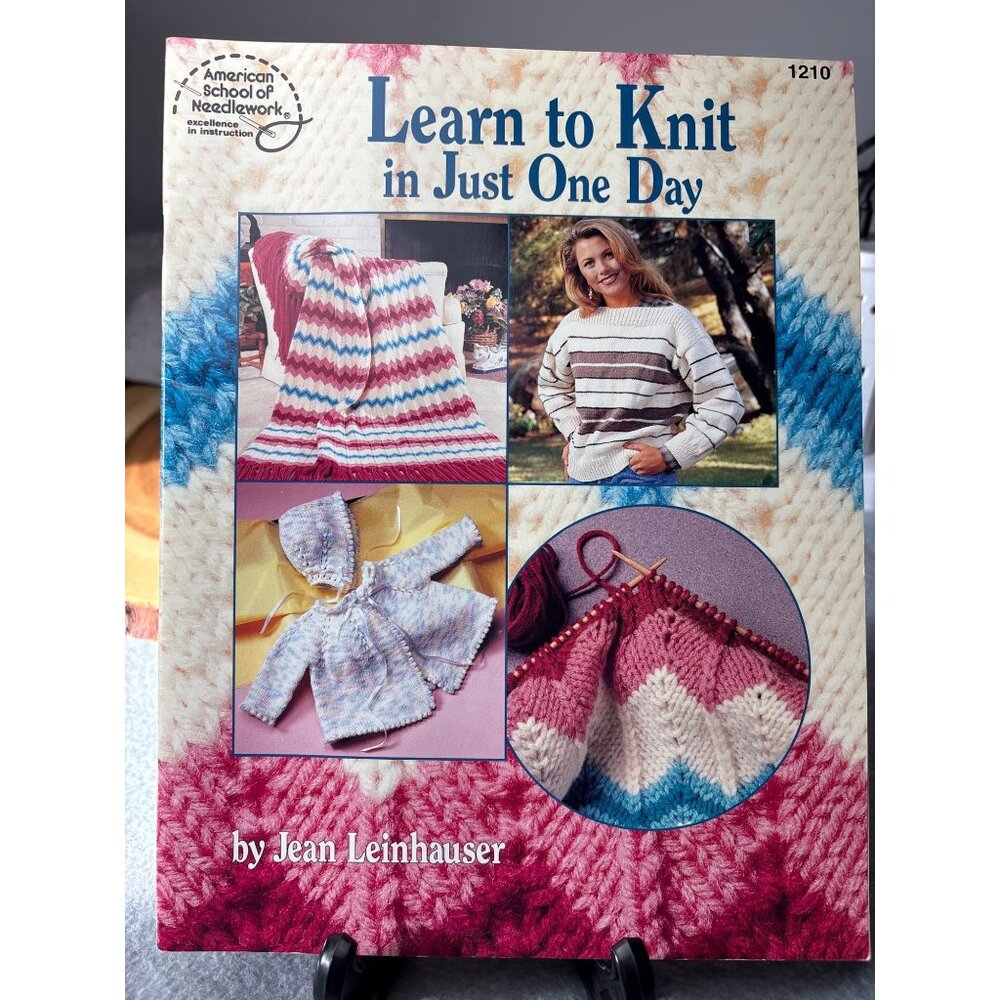 "Learn To Knit in Just One Day" Book by Jean Leinhauser